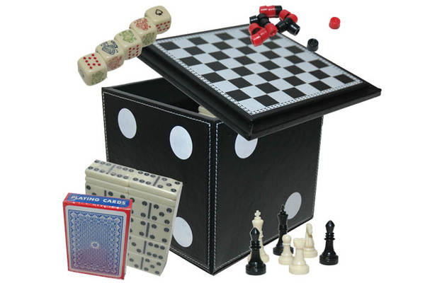 2196-blk - 4 3-4in 5-in-1 dice  box game copy